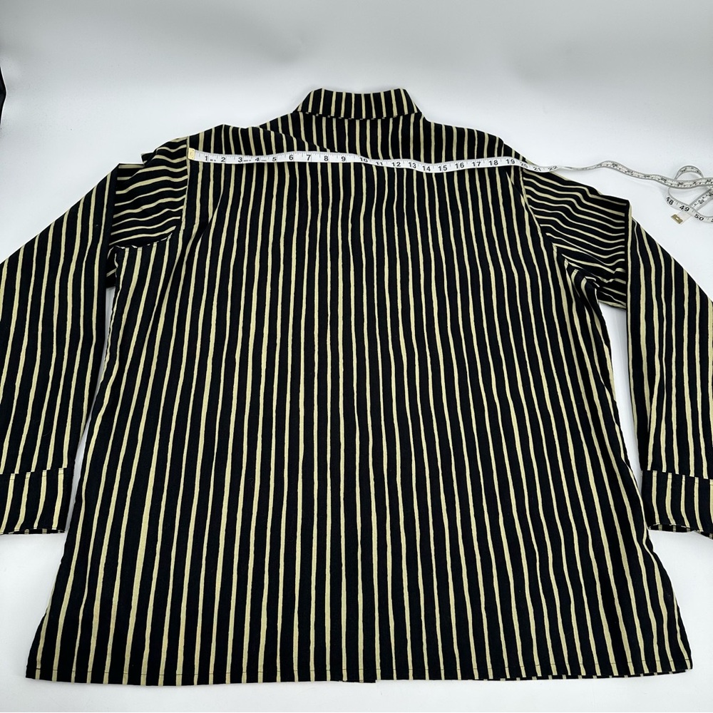 Marimekko Black and Cream Striped Button Down Shirt - Picture 14 of 16